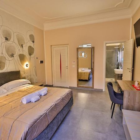 Brettia Guest Rooms Cosenza Esterno foto