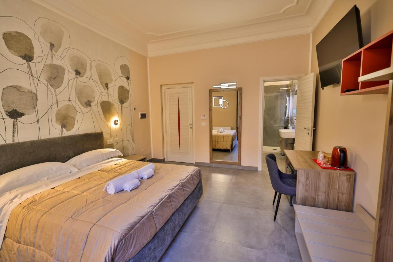 Brettia Guest Rooms Cosenza Esterno foto