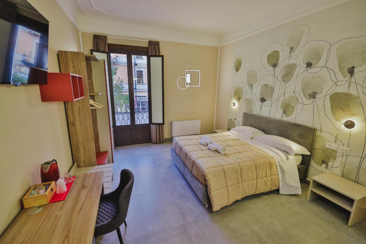 Brettia Guest Rooms Cosenza Esterno foto