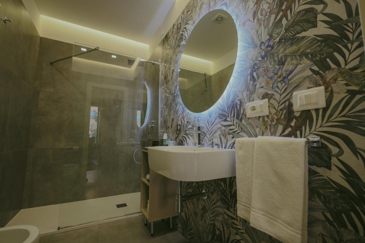 Brettia Guest Rooms Cosenza Esterno foto